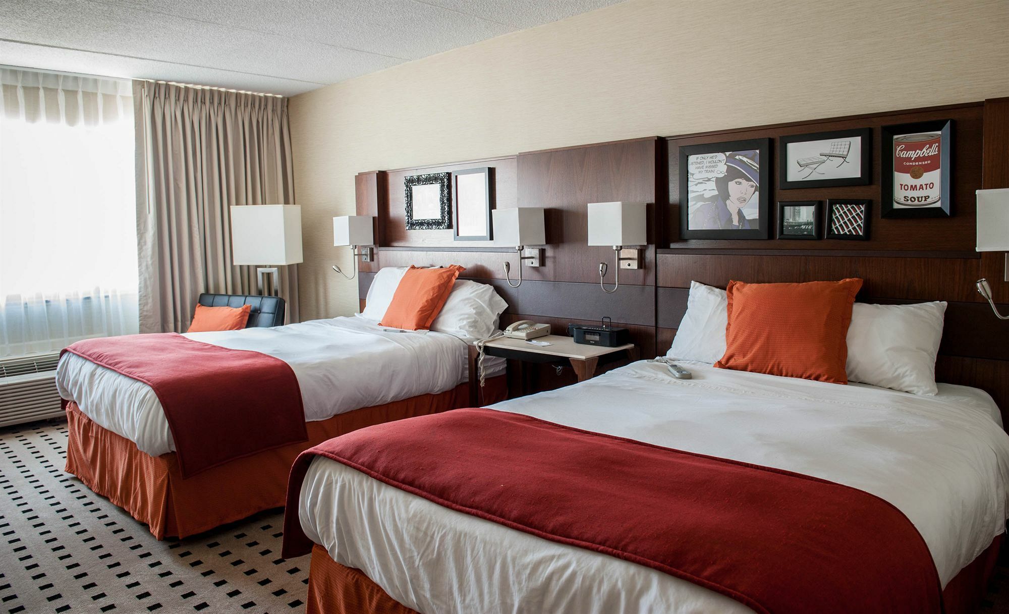 Delta Hotels By Marriott Ютика Экстерьер фото